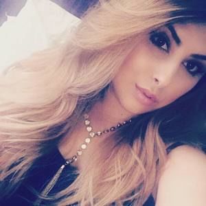 Meet your Posher, Alexis